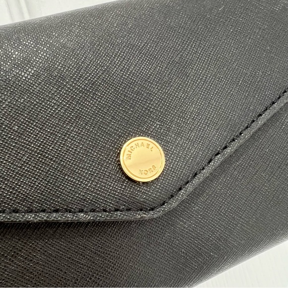 MICHAEL KORS - JET SET TRAVEL CHAIN WALLET CROSSBODY - BLACK - Picture 5 of 7